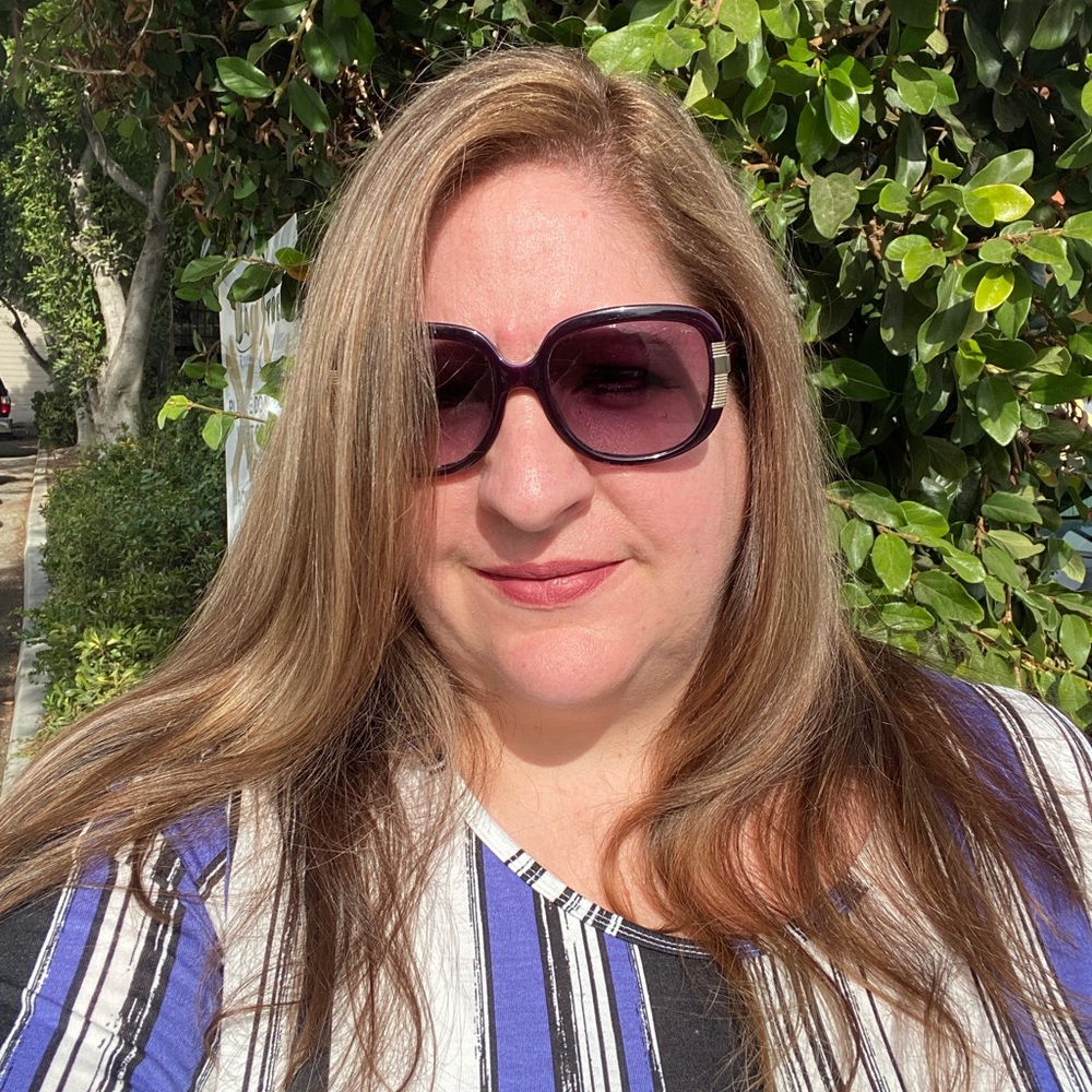 Meet your Posher, LeAnn.
